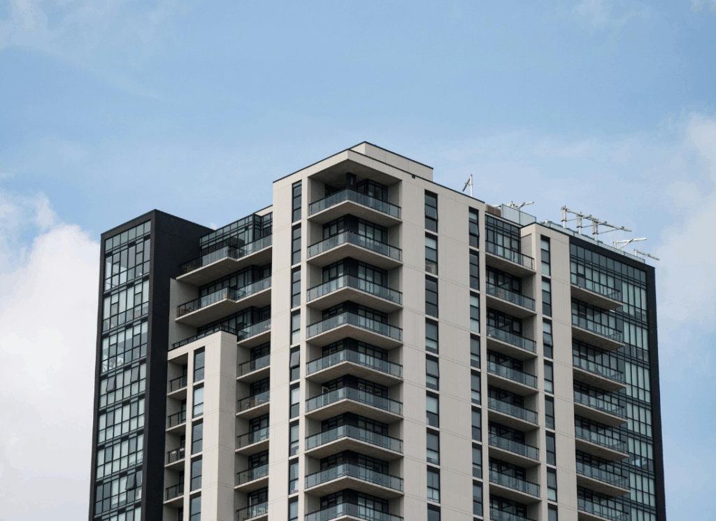 Southwest Florida rental prices drop significantly as new supply surges, creating challenges for real estate investors in Florida.