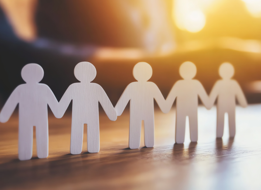 Julie Kniseley, President of James Moore HR Solutions, wins HR Communicator of the Year award from Ragan Communications for innovative strategic messaging and thought leadership in human capital management.