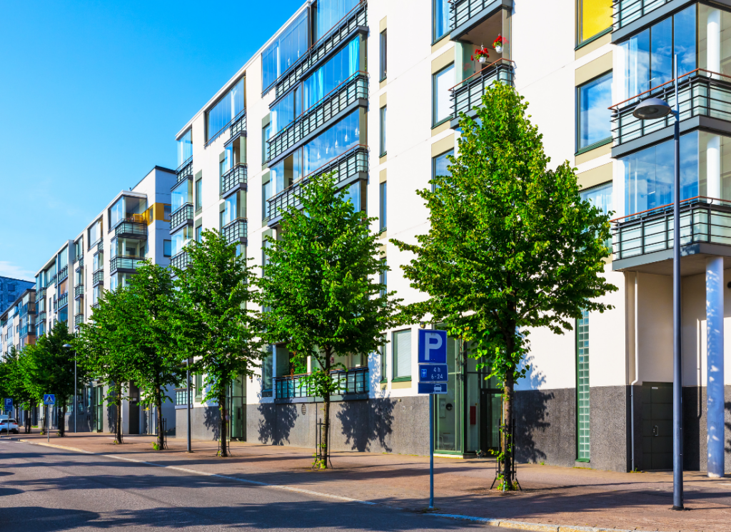 A $121 million mixed-use project in Florida faces foreclosure, highlighting critical financial warning signs for commercial real estate investors.