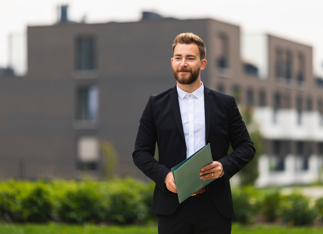 How Outsourced Accounting Improves Real Estate Compliance